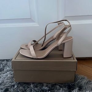 Asos barely there block heel - patent leather nude
